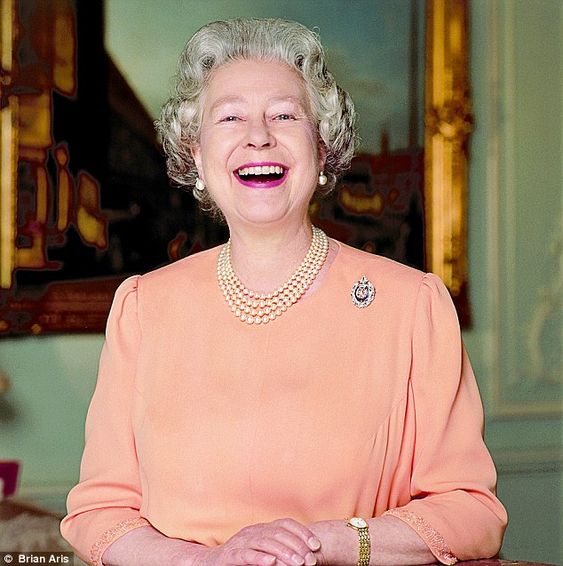 peoplethequeen.jpg