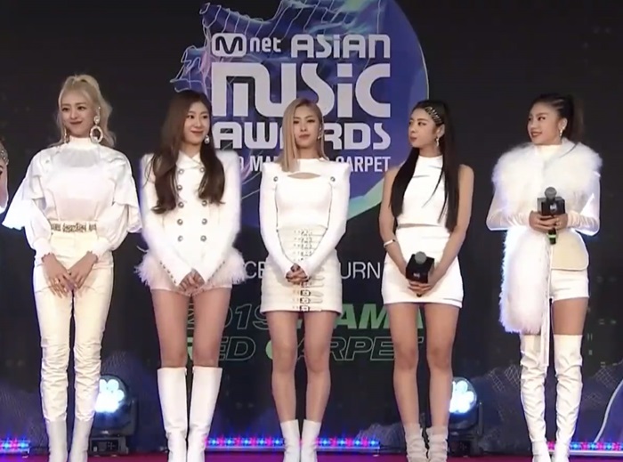 Mnet Music Awards 2019 Red Carpet Looks Pictures - MAMA 2019