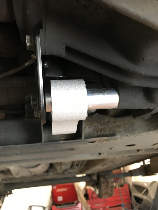 85D2445F-419A-46EB-AAC4-57FA3FD1D11E