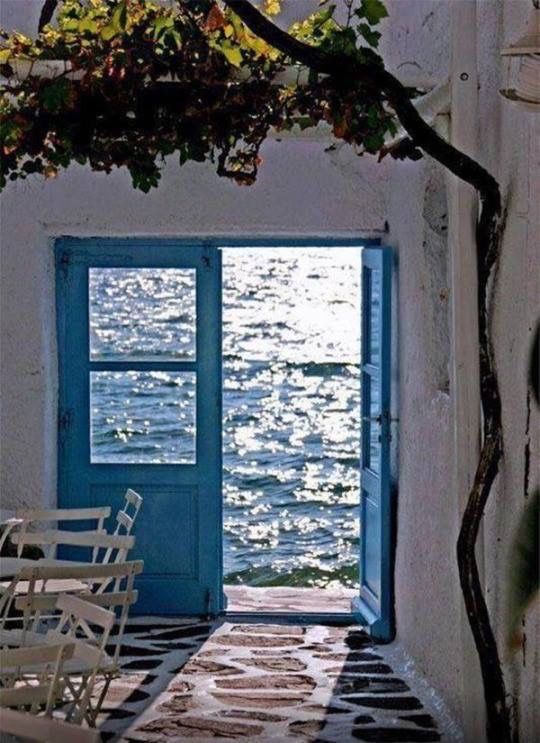blue-door-ocean.jpg
