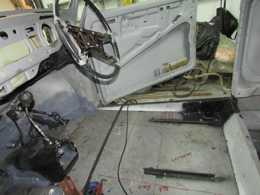 Steering & Gear lever instaltion (18)