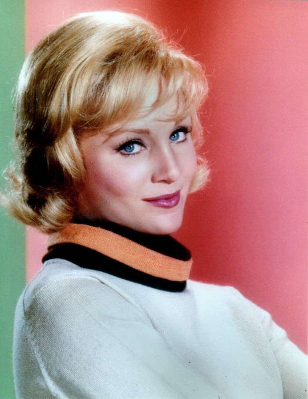 susan_oliver_a01