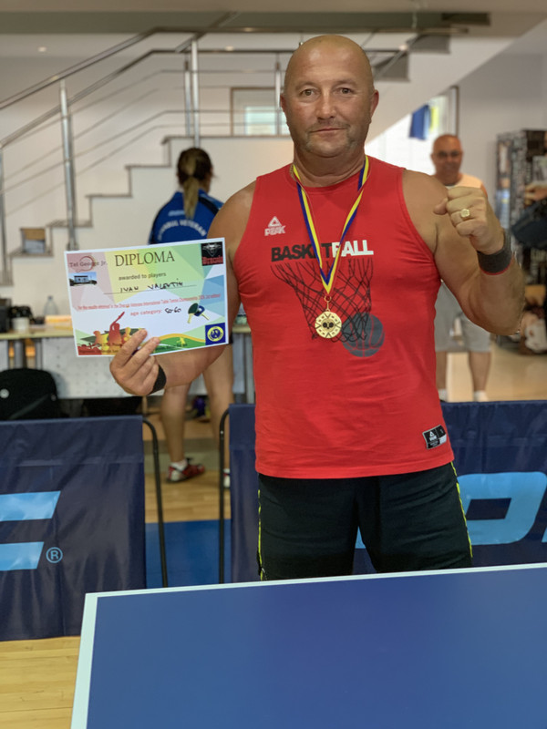 70CBA89F-7271-4DDF-9294-F03795A795AD