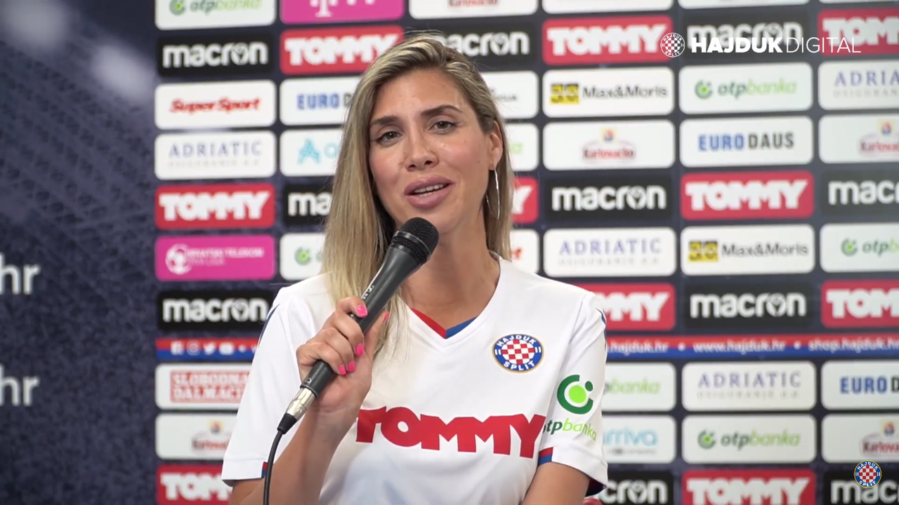 92FDC070-9EFF-443E-8EFA-54CDEBDEB3AE