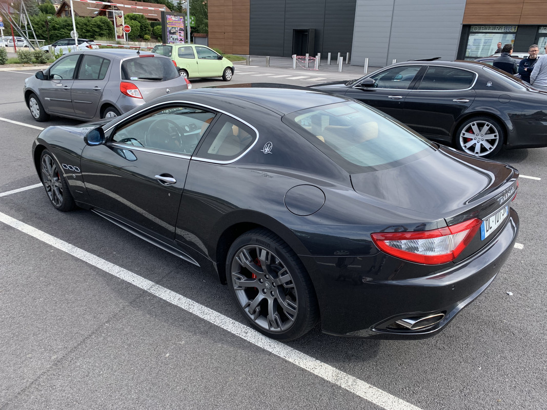 8F15719E-F2E9-4BCC-993B-BE488F9FB279