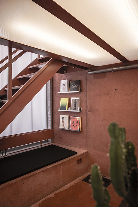 Interior at Am Lokdepot Berlin with differentiated lighting zones