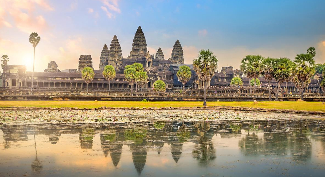 Jejak Sejarah Warisan Budaya Candi Angkor Wat di Kamboja