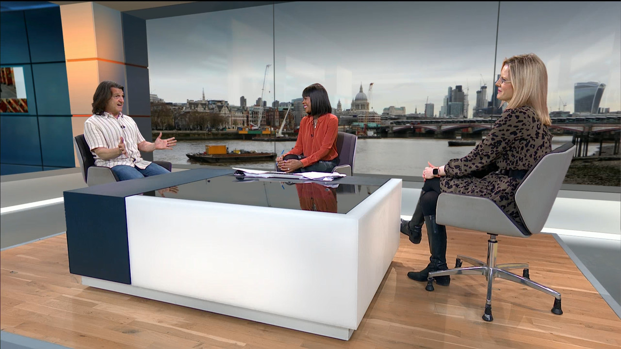 ITV News London_20230424_18001830.ts_snapshot_23.51.144