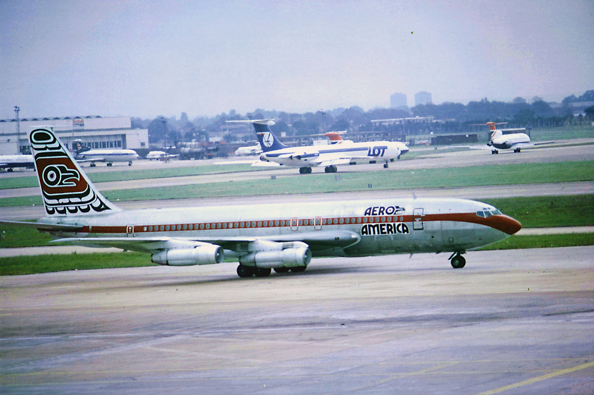 https://i.postimg.cc/XJspPhcg/707-123-B-N7521-A-of-Aero-America-at-London-Heathrow-July-1979-operating-for-Air-Malta-2.jpg