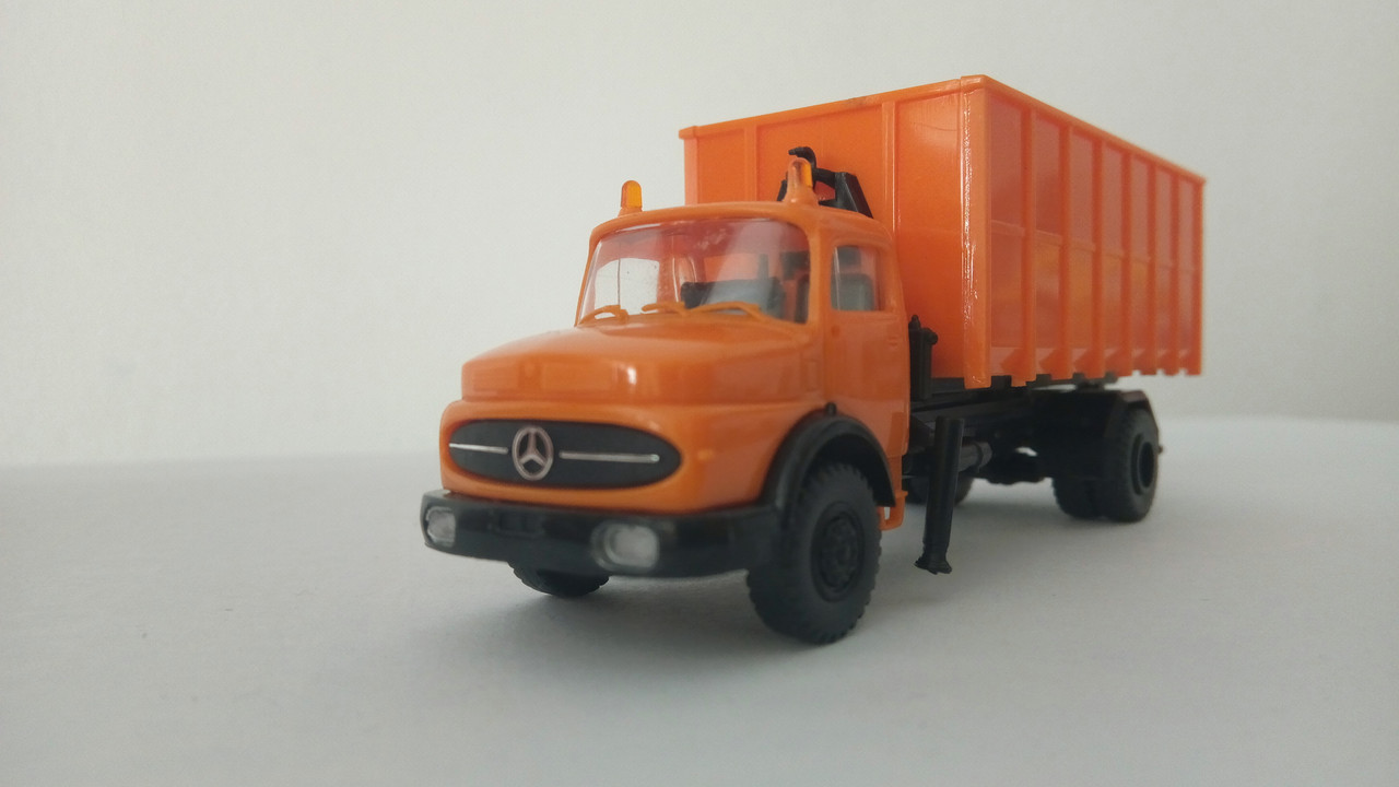 Mach (9785)