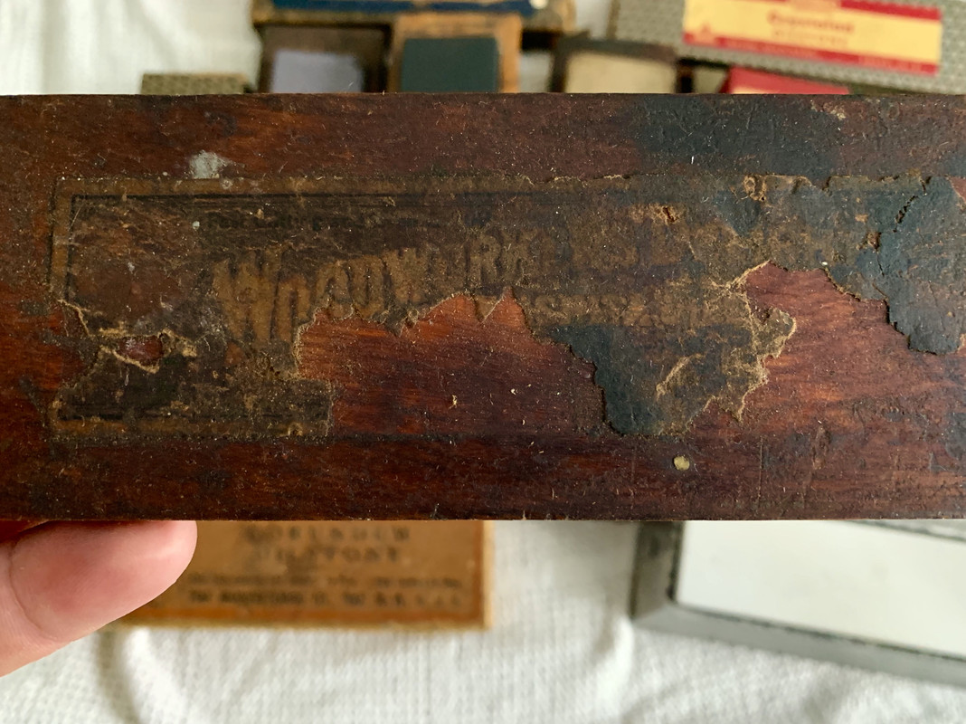 69912055-DD5E-4479-83C0-3EC8A64DF9FF