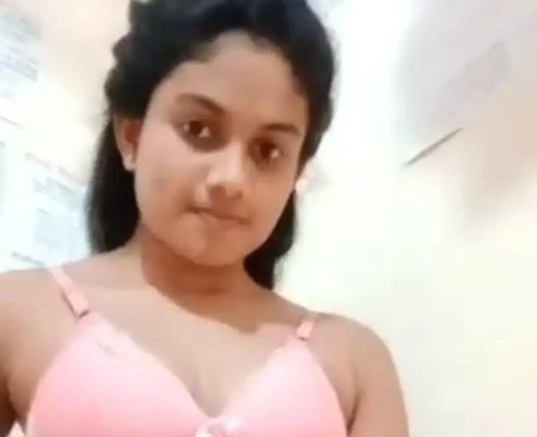 Beautiful girls showing her cute boobs and clean pussy