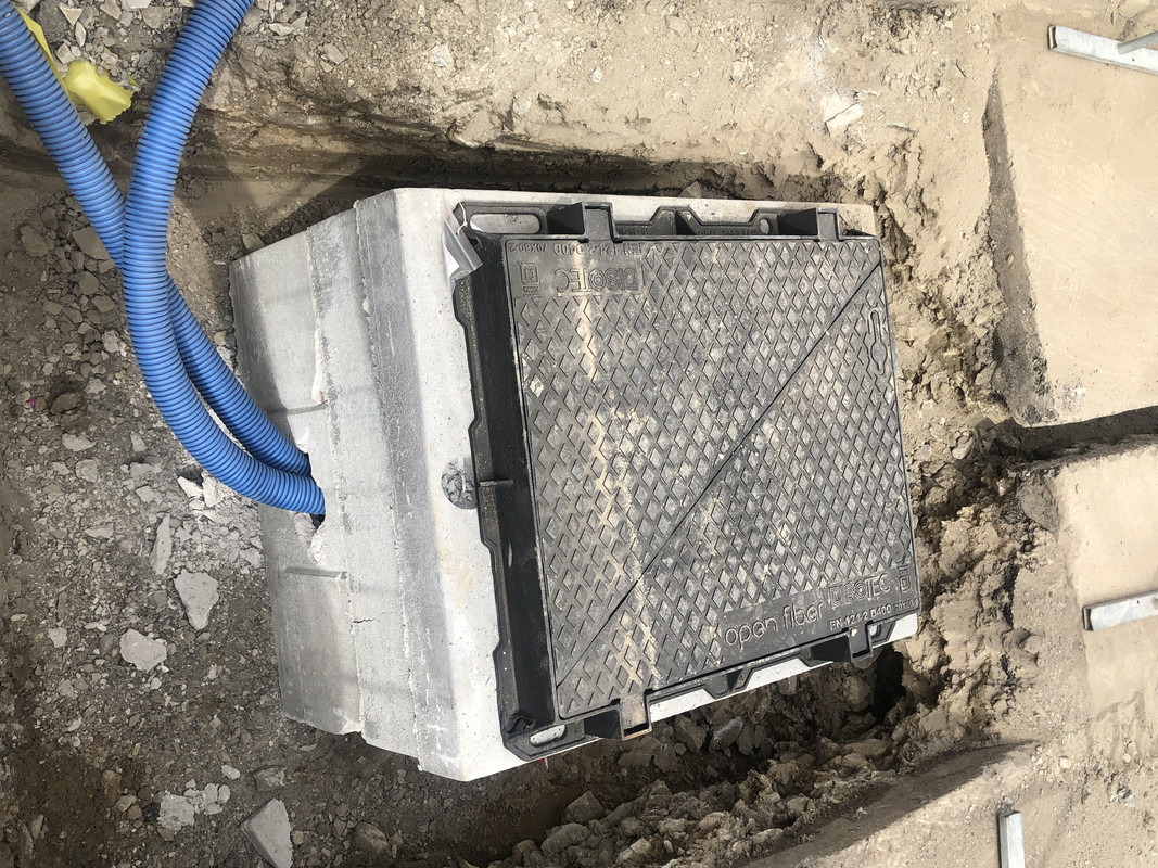 20DAF6BA-604E-47F2-A601-B6BC31A2B7FF