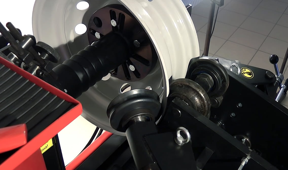 Швидкий шино-диско-ремонт у Києві