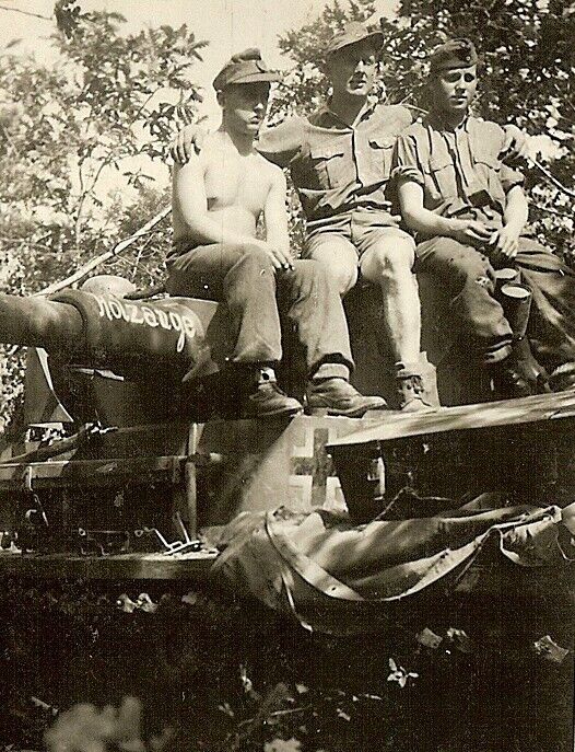 Bargain Lot (3) Photos German Panzermen & Pzkw.III Tank “HOLZAUGE“; Italy 1943!(2)
