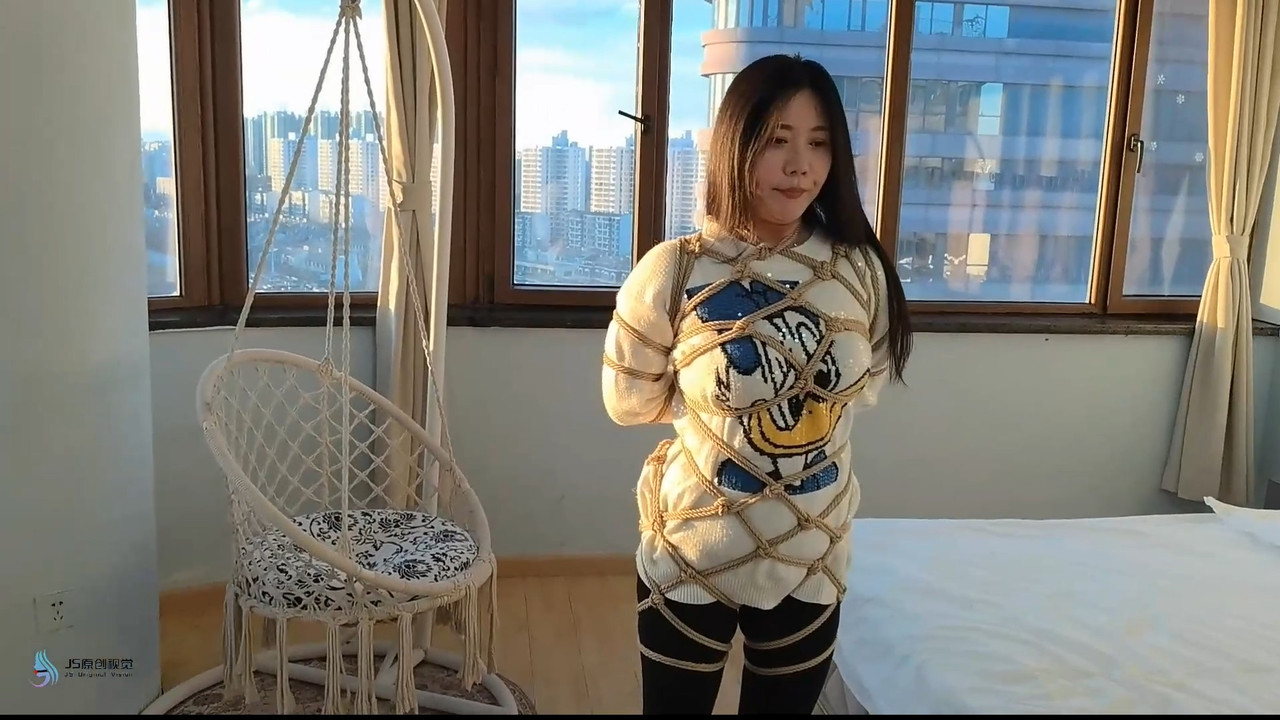 JS原创 李然菱形吊椅.mp4_20250103_094204.485