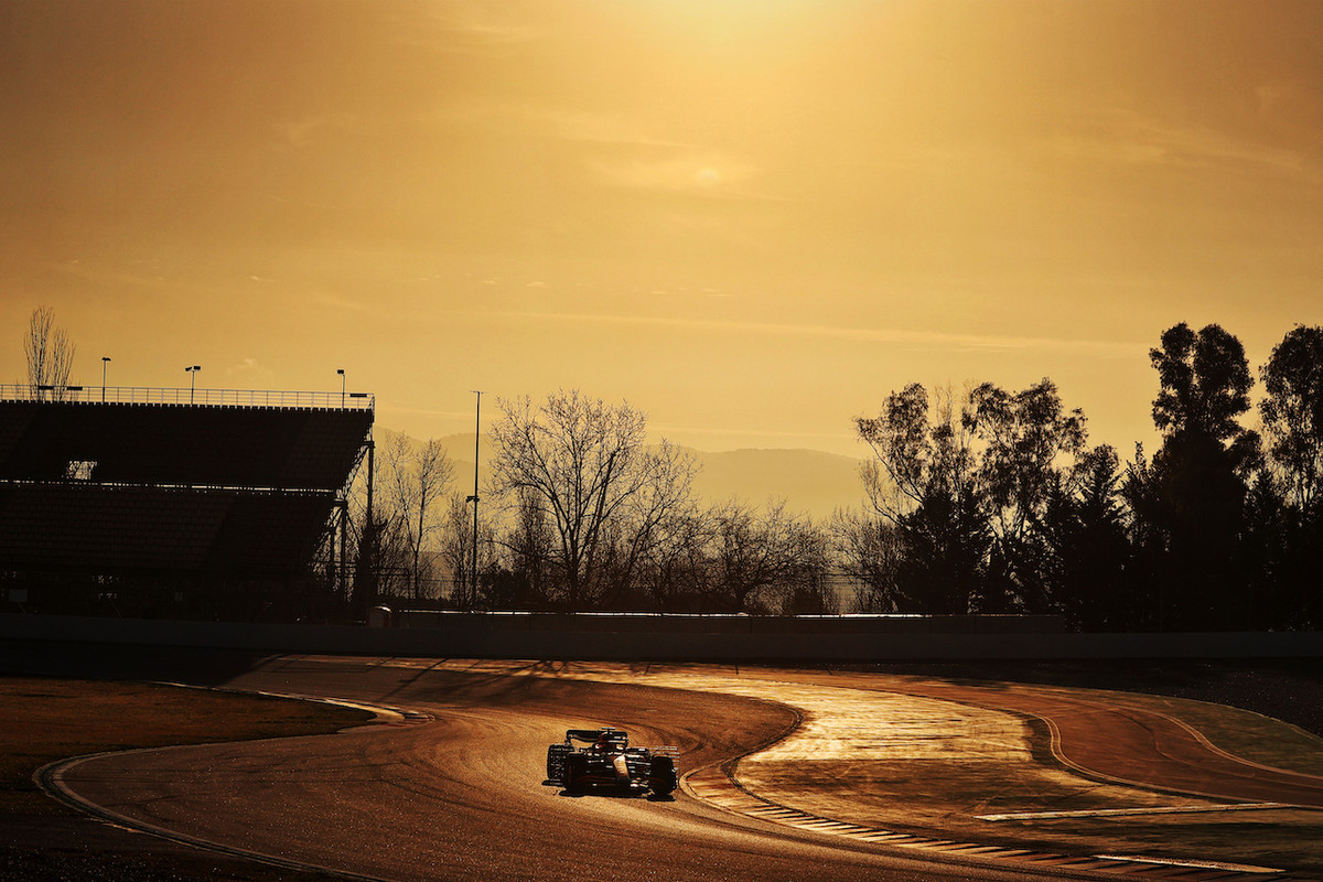 [Imagen: f1-test-barcellona-day-2-gallery-fotografica-5.jpg]