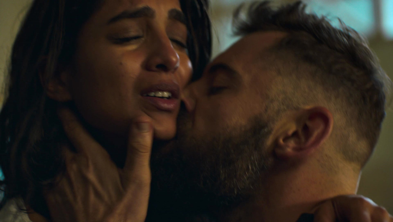 Pallavi Sharda, Shivaani Ghai - Strike Back S07E03 (2019) HD 1080p