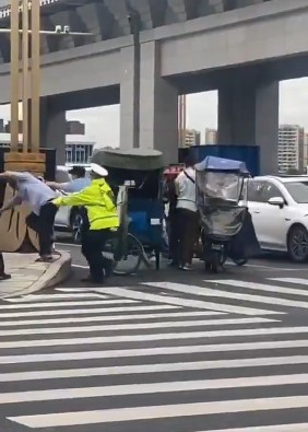 https://i.postimg.cc/XN1MHJp2/imige-16.jpg