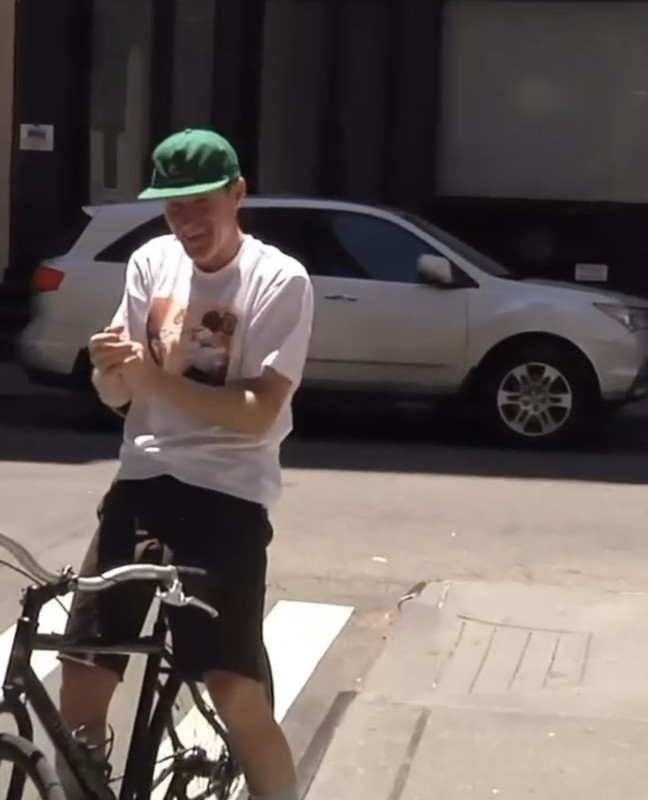 761F6752-6B3D-47EE-B148-864CFA4F0C0D