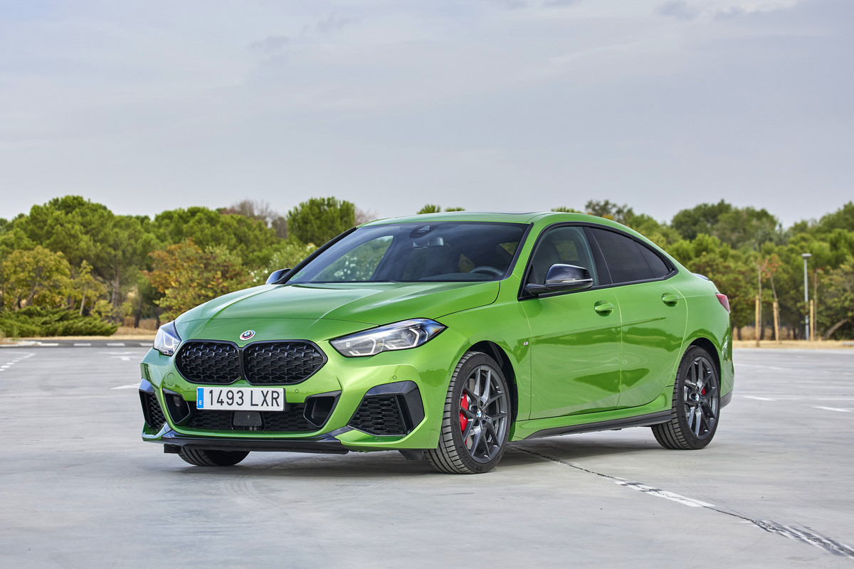 P90482474_highRes_bmw-individual