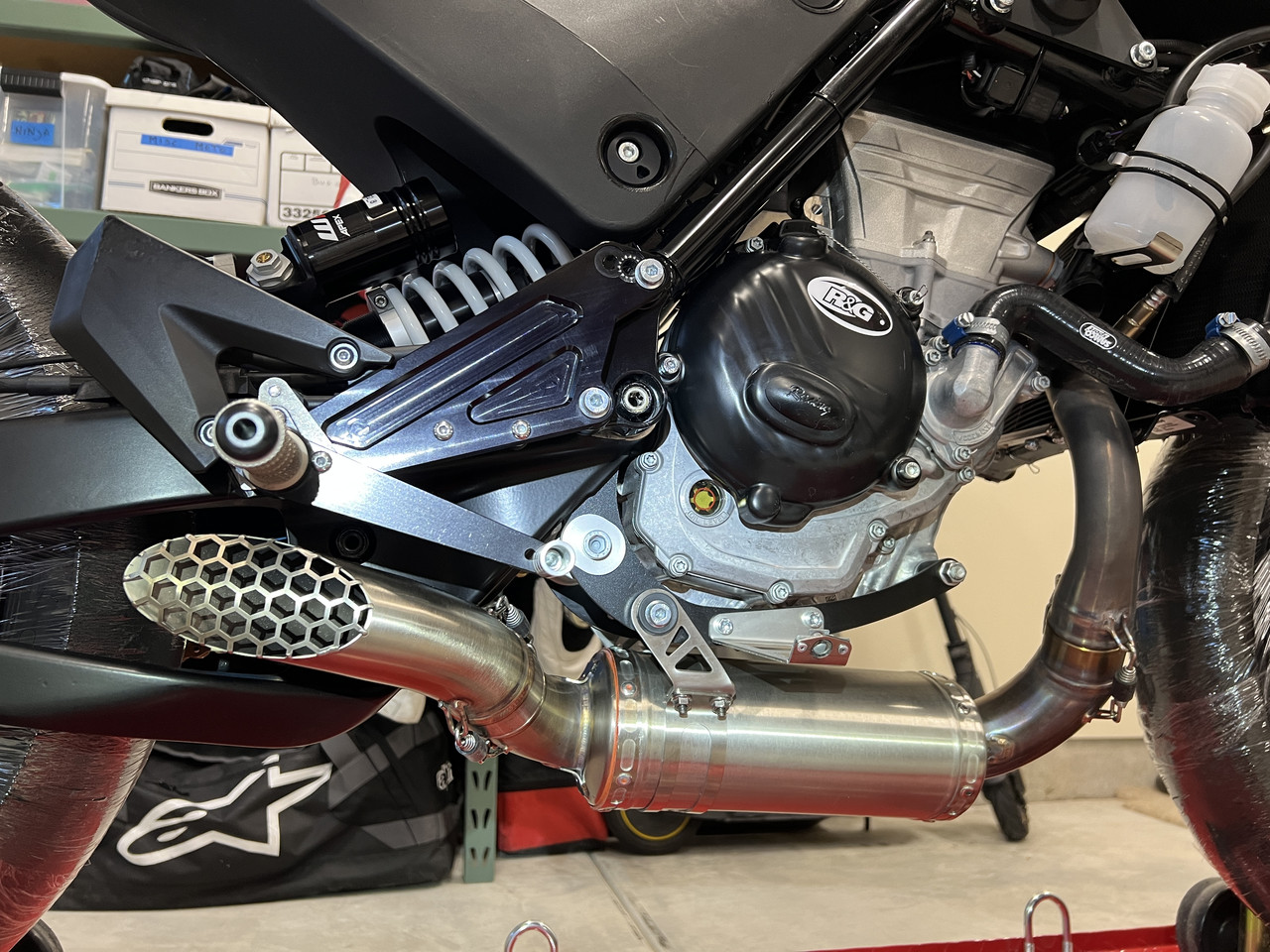 AB75B927 40D7 45AD 9B81 BFB20B7CD2BA