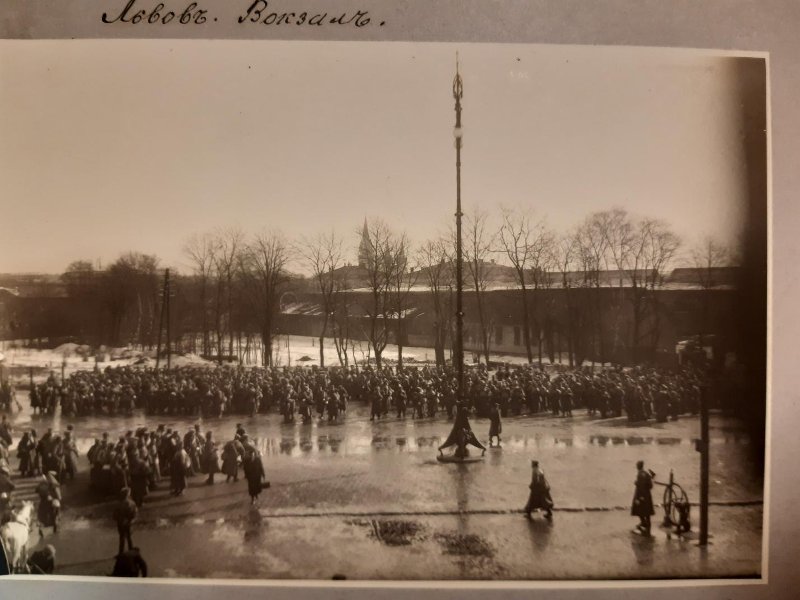 1132757-68dd7aaeb49952e47375a0f21114f9d1