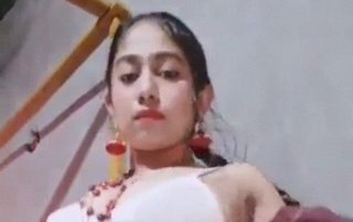 Married Bangladeshi woman in full saree stripping