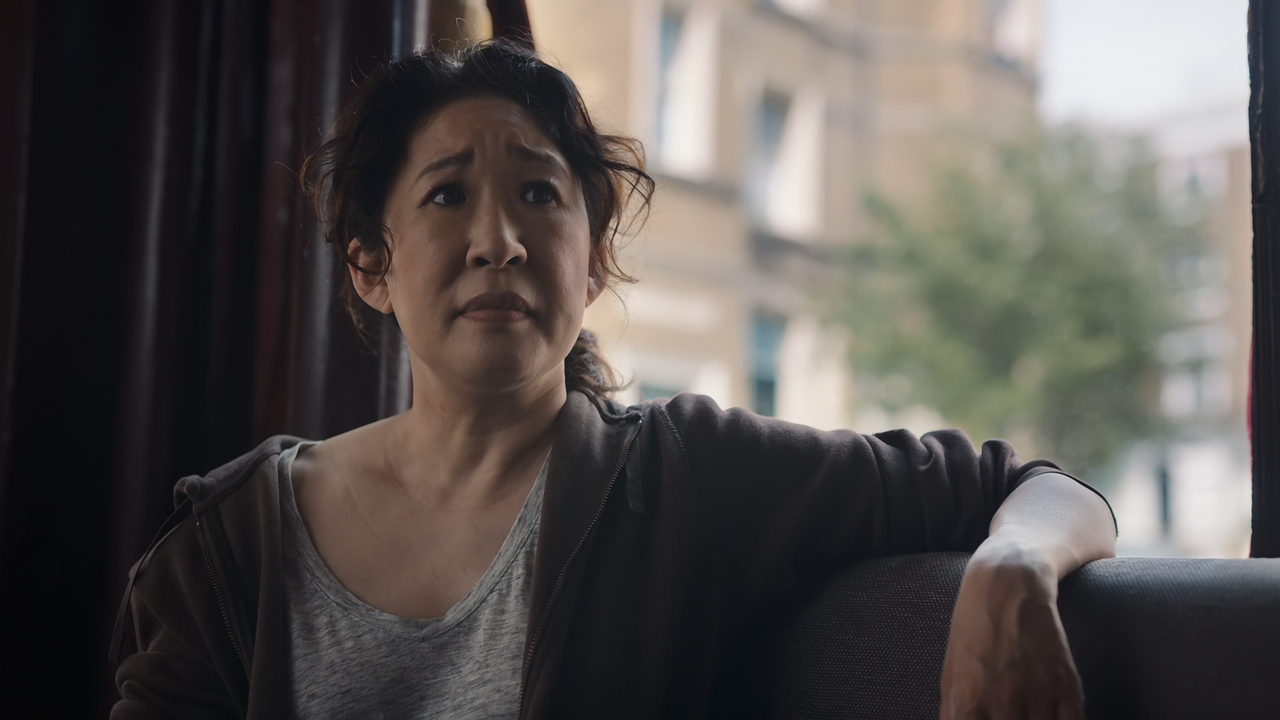 Killing.Eve.S04E03.A.Rainbow.in.Beige.Boots.1080p.10bit.BluRay.AAC5.1.HEVC-Vyndros.mkv_snapshot_18.2