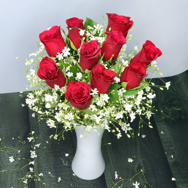 Red Heart Roses Image