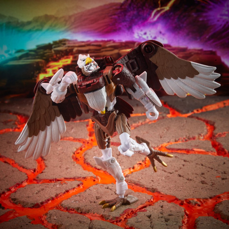 Kingdom-Battle-Across-Time-Collection-Deluxe-WFC-K42-Sideswipe-Maximal-Skywarp-11