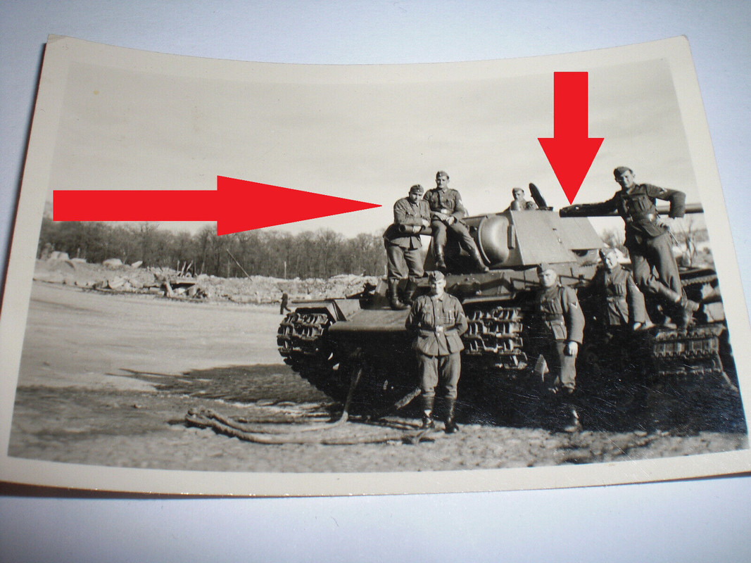 orig. Foto PANZER Bialystok russ. Beute-Panzer KW 1 Markt T34 Polen Białystok