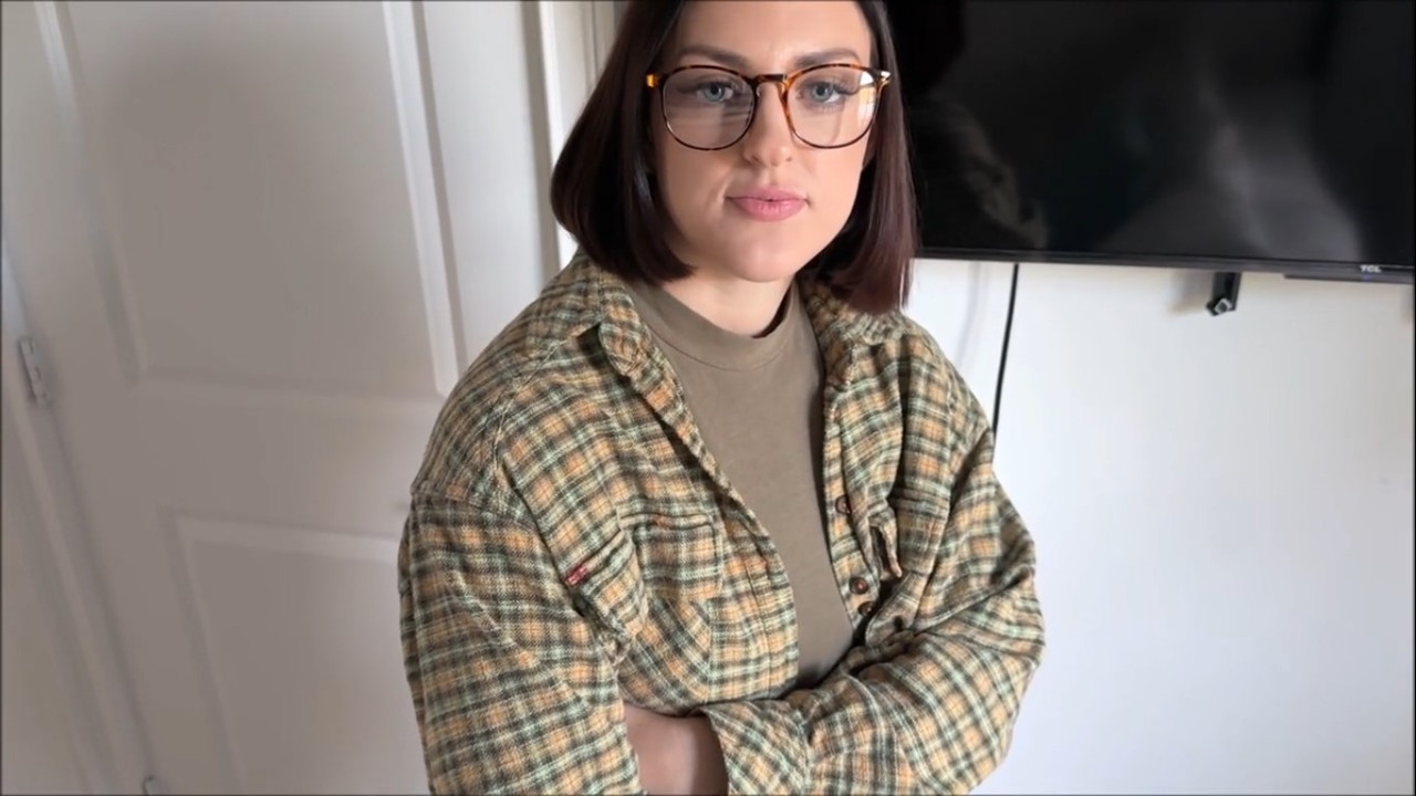 FamilyTherapyXXX 25 01 29 Lucy Lotus The Bunk Bed Incident