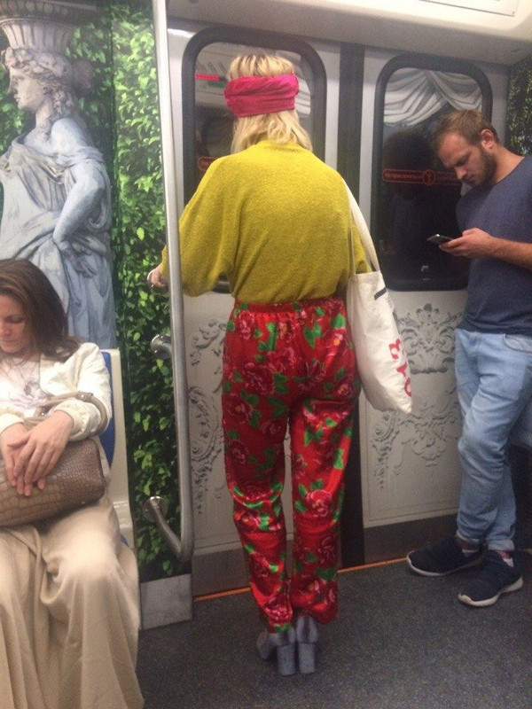 25 пассажиров метро, глядя на которых так и хочется сказать: "Ой, мамочки, что это было?"