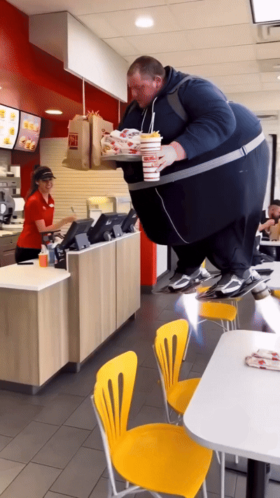 You-Cut-20260509-212810327.gif