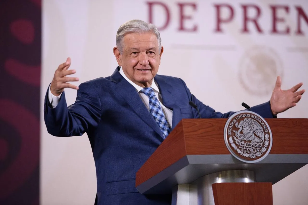 AMLO buscará impedir que INE rechace el voto de mexicanos en el exterior
