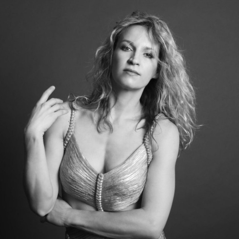 Ana Popovic Live In Natick Massachusetts2016-front