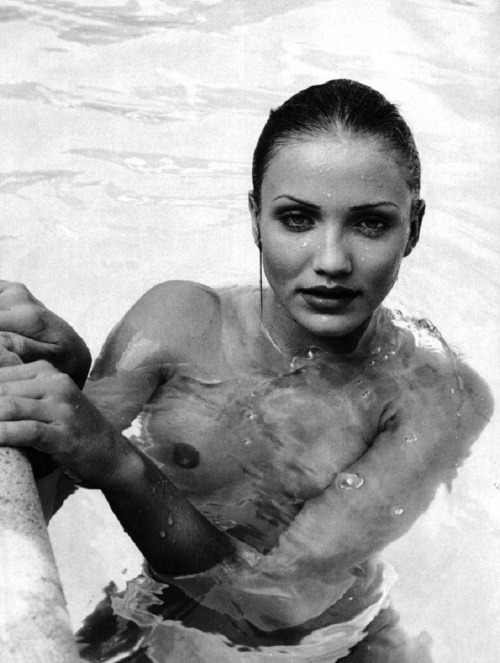 Nudes-102