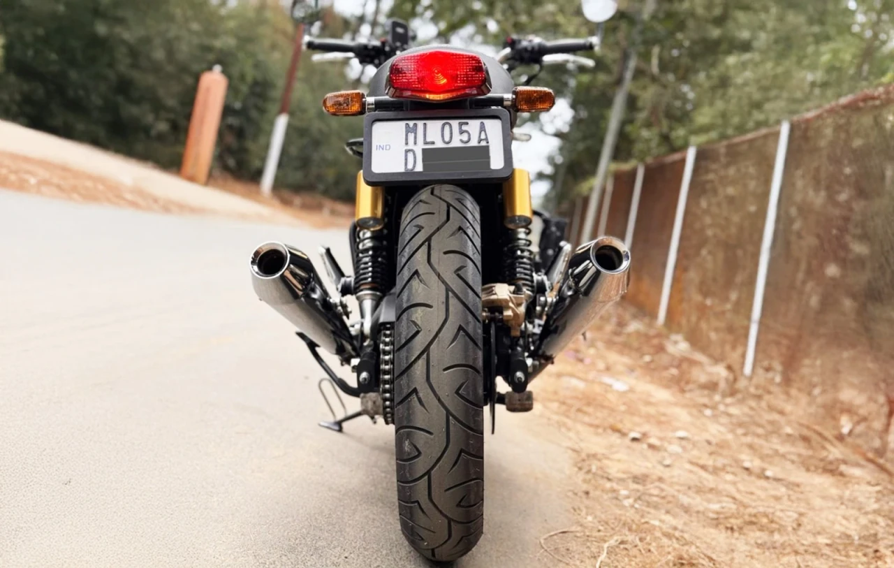 Royal Enfield Interceptor 650 tyre fitment context