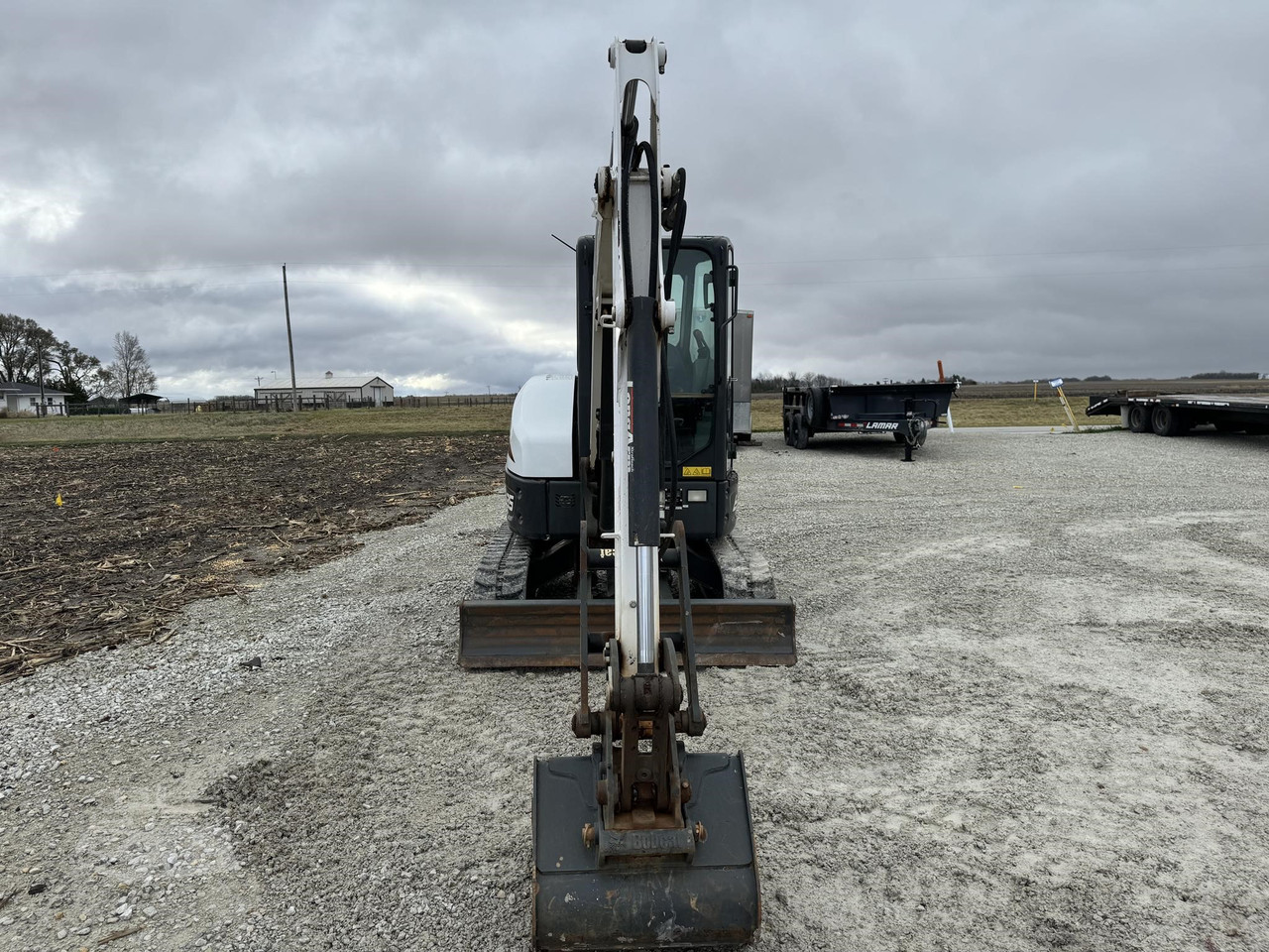 Vehicle thumbnail 24