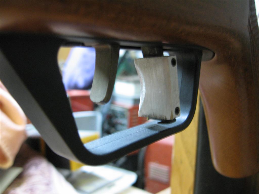 FWB124&Mrod Trigger Shoe 004