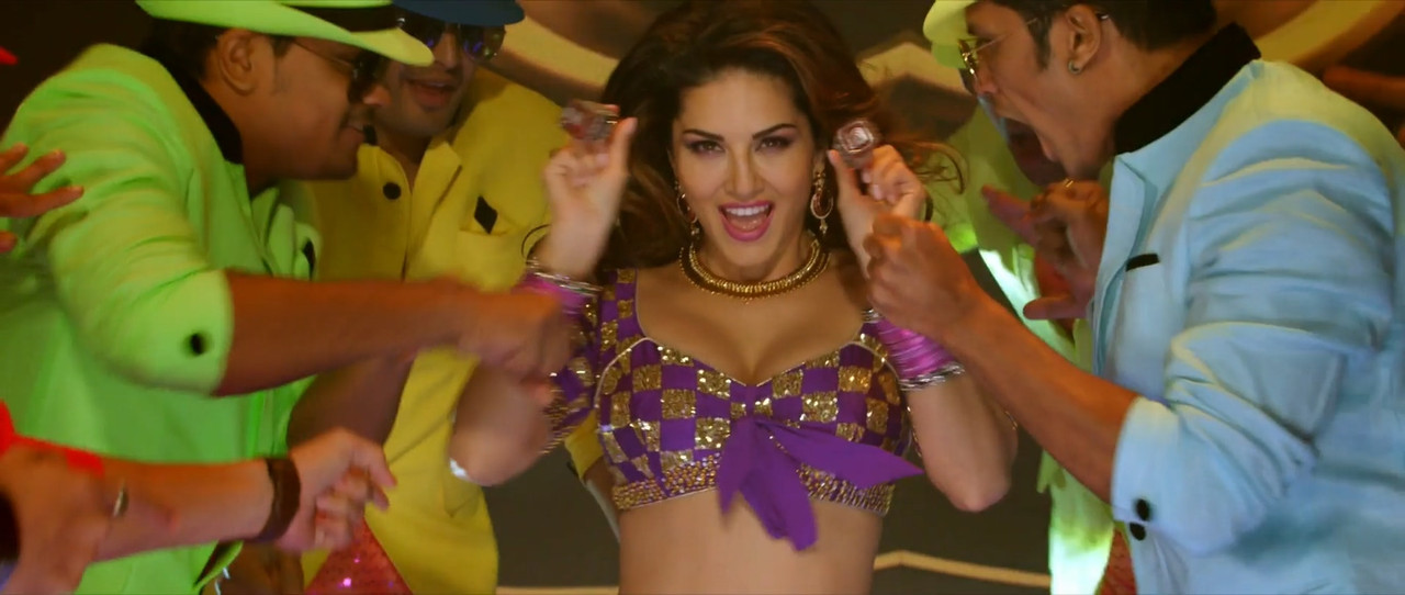 Daaru Peeke Dance.mkv_000011.521