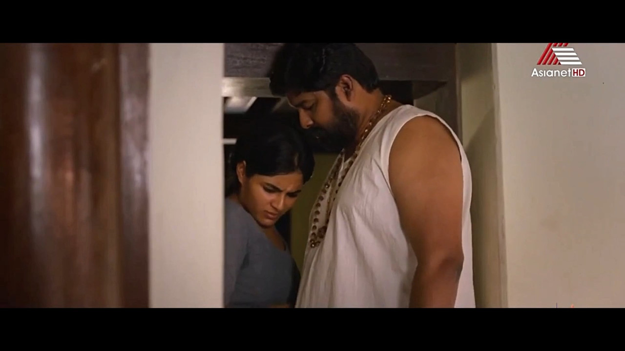 [Image: Samyuktha-Menon-Hot-scenes-annum-pennum-...01-640.jpg]