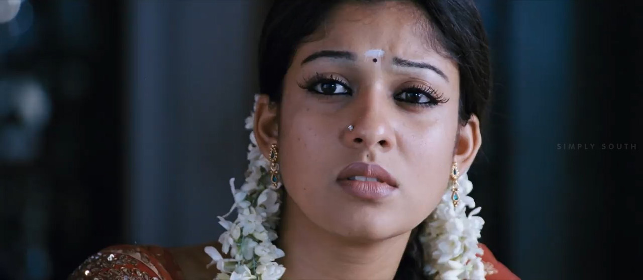 Aadhavan 2009 WebRip [Tamil] 480p, 720p Screenshot