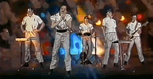 devo-stage.gif