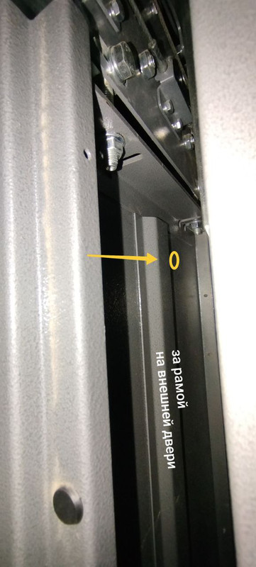 photo 5465246679461658211 y