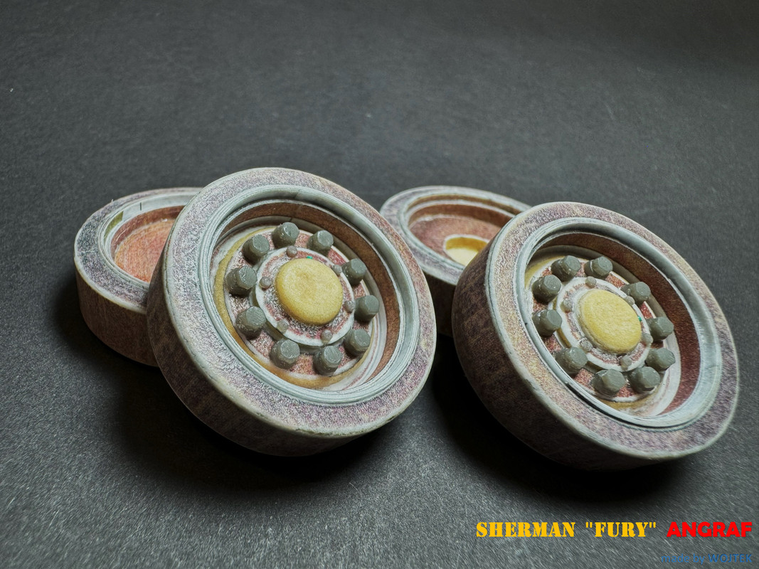 M4A3E8 SHERMAN  FURY 89