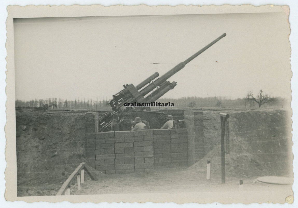 Orig. Foto schwere Flak Geschütz in Stellung 1943