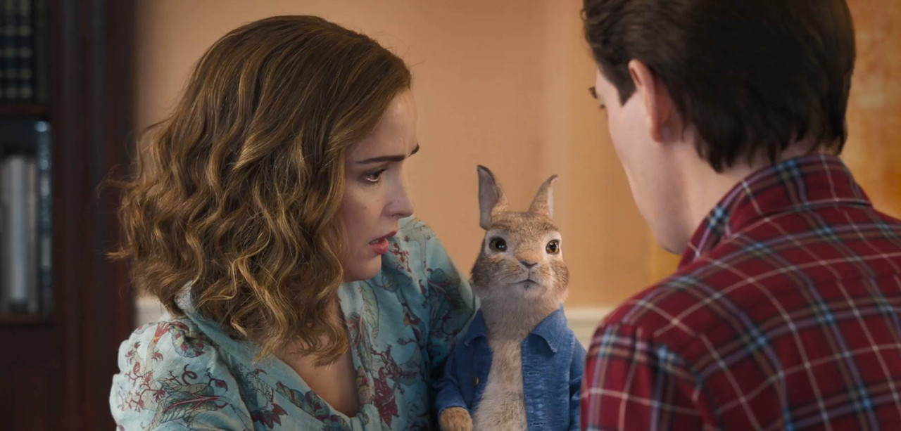 Peter Rabbit 2: The Runaway 2021 WebRip [Hindi + Tamil + Telugu + English] 480p, 720p, 1080p ESub Screenshot