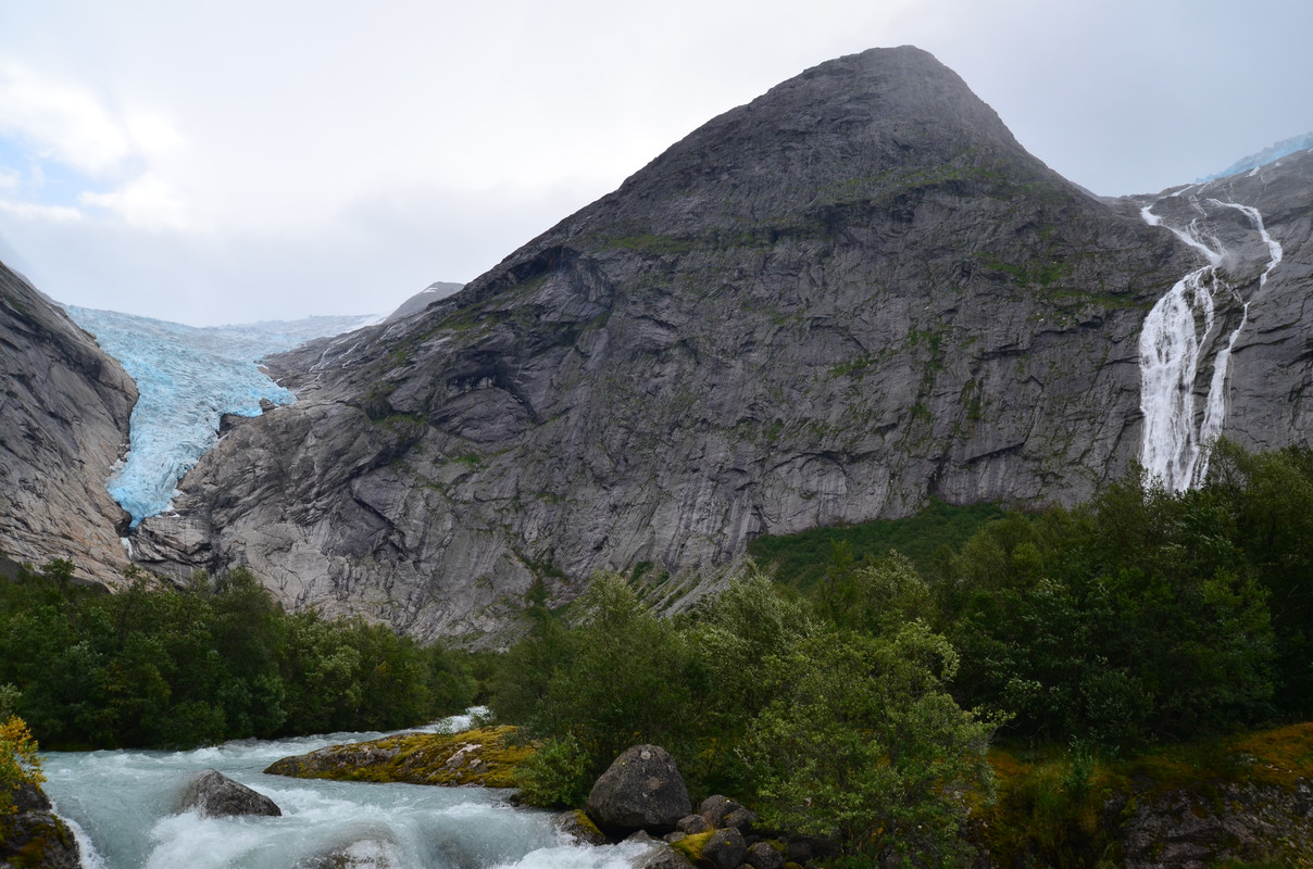 Noruega 10 días de cabañas y con niños - Blogs of Norway - ETAPA 5- Glaciar Briksdal - Gaupne (6)